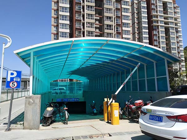 阳光板棚